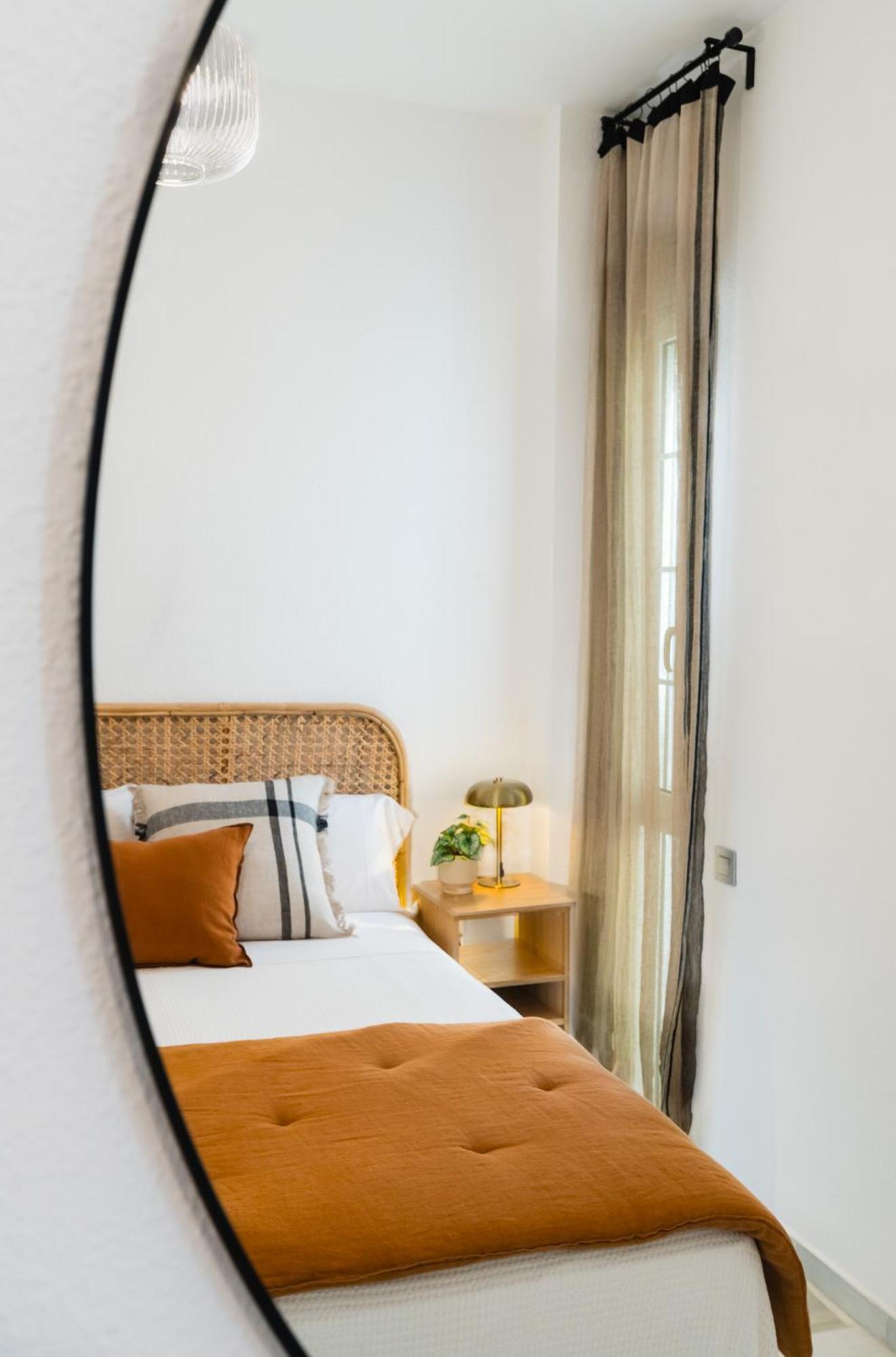 Avanti San Roman, Disfrutar Un Sevillano Mas Apartament Sewilla