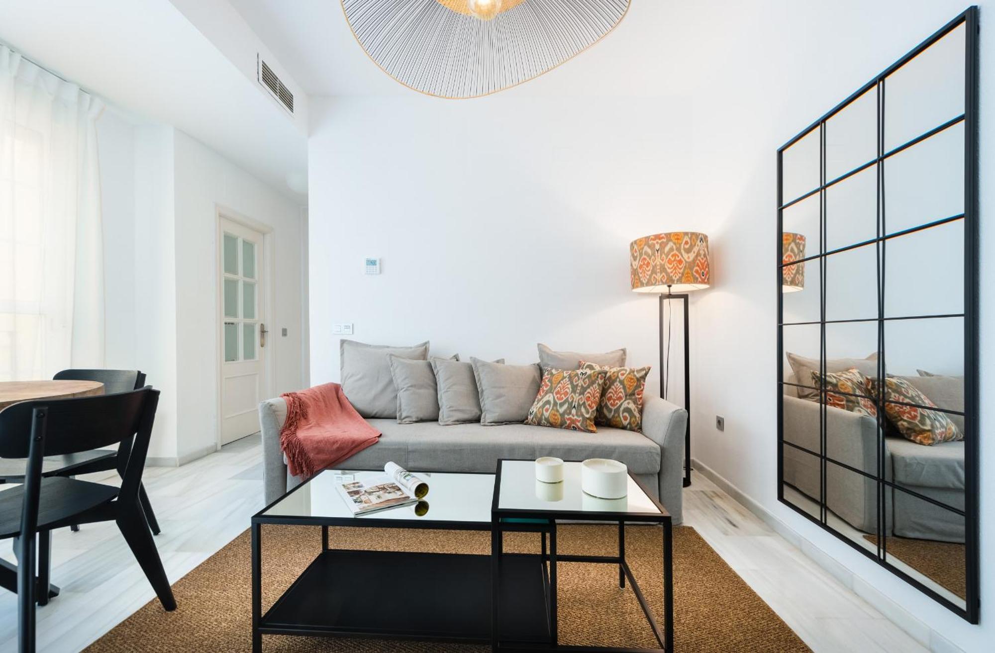 Avanti San Roman, Disfrutar Un Sevillano Mas Apartament